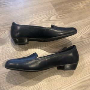 Clarks Leather Loafers in Navy